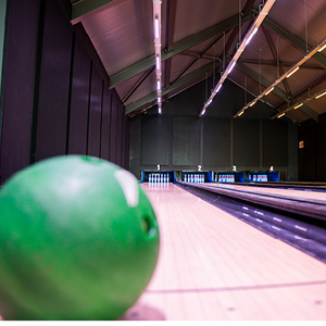 Bowling lanes image 3